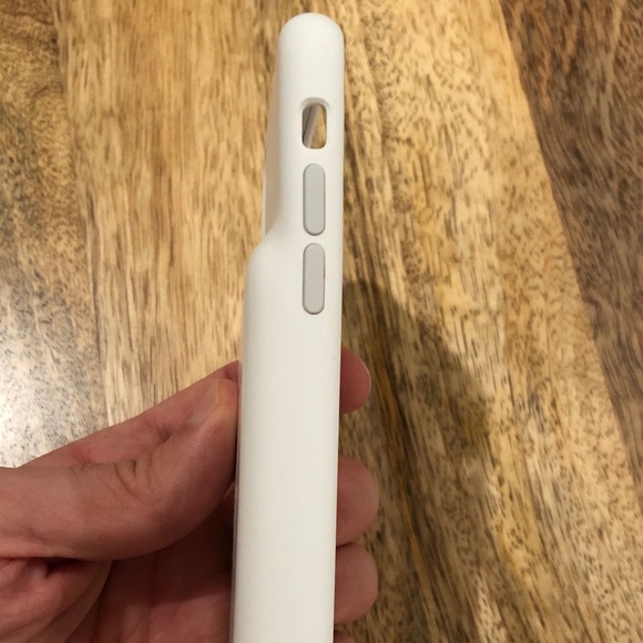 Appple IPhone X/XS Smart Battery Charging Case - Picture 8 of 9